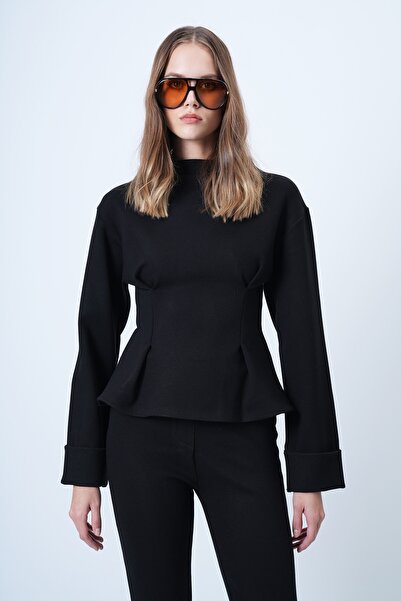 Trend Alaçatı Stili Women's Black Blouse with Pencil Detail and Spanish Leg Trousers Set Alc-X14643