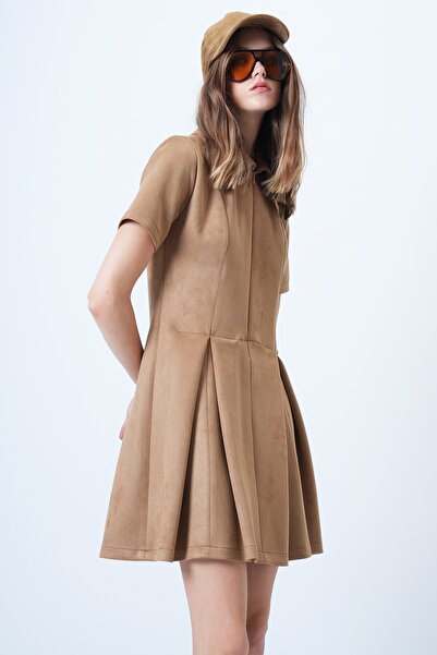 Trend Alaçatı Stili Kadın Bej Pile Detaylı Süet Mini Elbise ALC-X14630