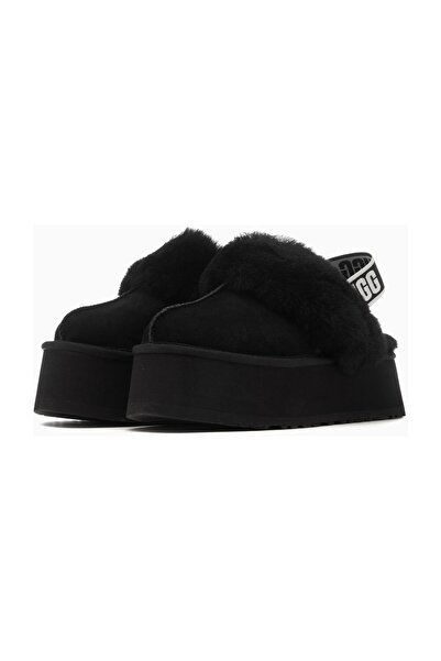 UGG Fekete női papucs FUNKETTE 1113474