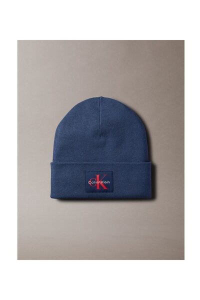 Calvin Klein Monologo patch beanie