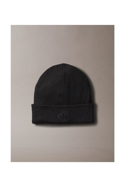 Calvin Klein Men Black Signature Logo Fine Rib Beanie