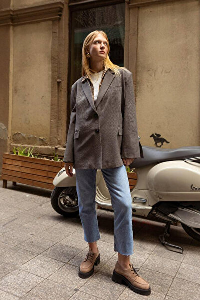 Trendyol Collection Gray Long Oversize Woven Blazer Jacket Twoaw26Ce00084