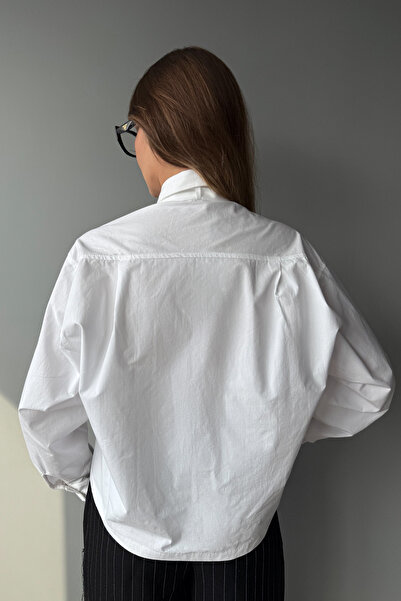 Trendyol Collection White Boho Scarf Detailed Lightweight Crop Woven Shirt Twoaw26Go00119