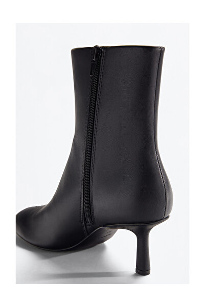 LEFTIES Μποτάκι με στρογγυλή μύτη