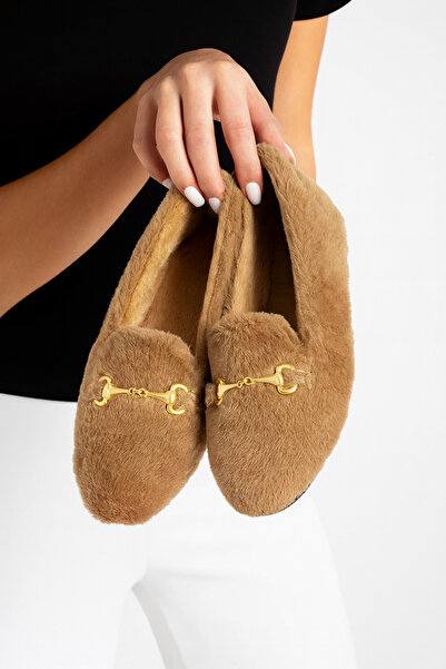 Beyond Women's Brown Buckle Plush Home Slippers Byndvt03