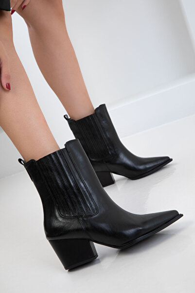 SOHO Μαύρα γυναικεία μποτάκια & μποτάκια 20899
