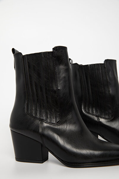 SOHO Μαύρα γυναικεία μποτάκια & μποτάκια 20899