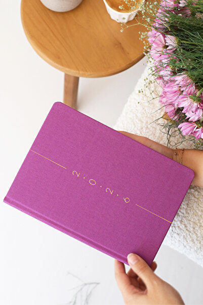 Matt Notebook 2026 A5 Ленена седмична планировка 15x21 cm - 12 месеца Виолетова
