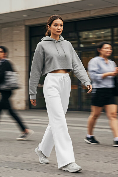 Trendyol Collection Λευκό βαμβακερό φαρδύ πλεκτό αθλητικό παντελόνι TWOAW22EA0053