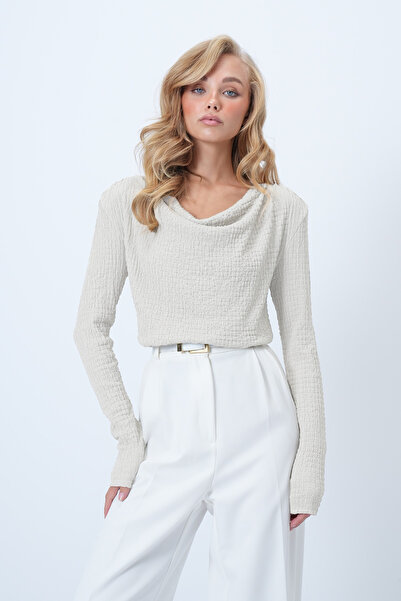 Trend Alaçatı Stili Γυναικεία ανοιχτό μπεζ μπλούζα με γιακά με ντεγκάζε γιακά και ντραπέ ώμους ALC-X14585