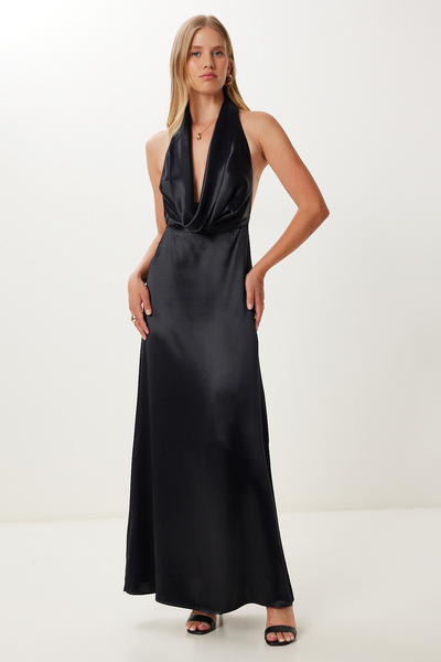 Happiness İstanbul Дамска черна сатенена рокля с открити рамене LFG0033