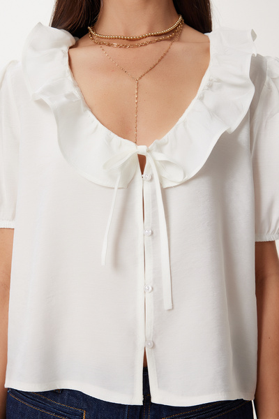 Happiness İstanbul Women's Ecru Flounce Detail Modal Blouse Lmx0095