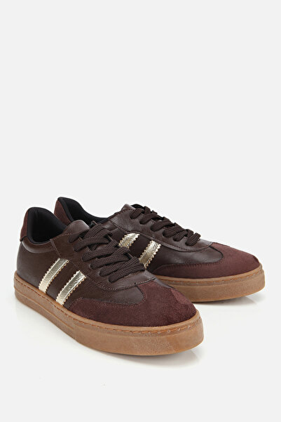 Yaya by Hotiç Kadın Kahverengi Altın Detaylı Rahat Spor Ayakkabı