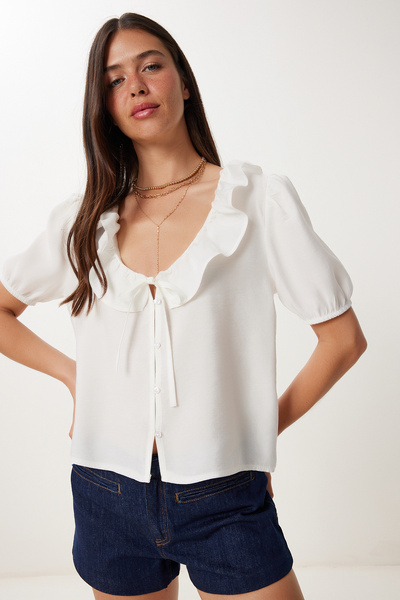 Happiness İstanbul Women's Ecru Flounce Detail Modal Blouse Lmx0095