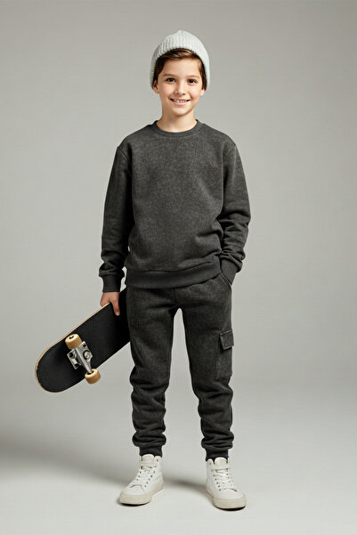 TRENDYOLKIDS Anthracite Cotton Faded Effect Basic Oversize Knitted Boys' Bottom - Top Set Tkdaw26Au00060