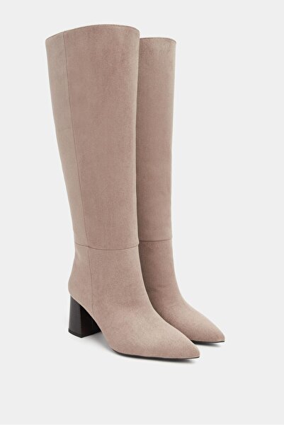 NİŞANTAŞI SHOES Γυναικείες μπότες με τακούνι Briar Dark Beige Suede με μυτερή μύτη