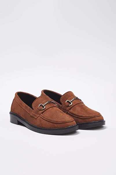 TRENDYOL SHOES Teen Кафяв ток с детайли от велур Дамски мокасини TAKAW26LA00002