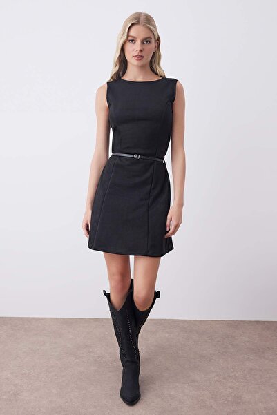 Trendyol Collection Black Straight Belted Short/Mini Knitted Dress Twoaw26El00201