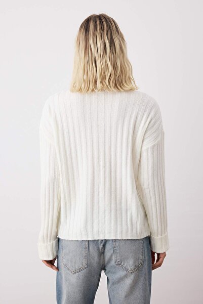 Trendyol Collection Ecru Assurance Stahovací pásek Pletený svetr, MĚKKÝ A SEŠITÝ