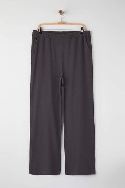 Trendyol Curve Anthracite High Waist Wide Leg Textured Wrinkle Fabric Plus Size Pants Tbbss25Ar00002