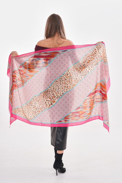 Axesoire 15217 Patterned Fuchsia Shawl