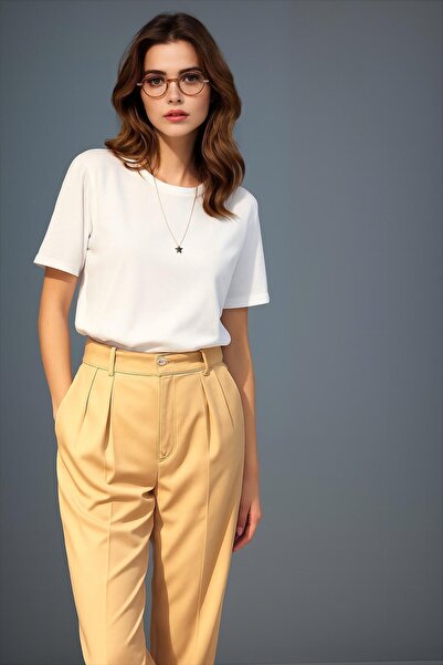 poupee Λευκό μπλουζάκι με επένδυση - Γυναικείο βαμβακερό μπλουζάκι με επένδυση ώμου, λαιμόκοψη