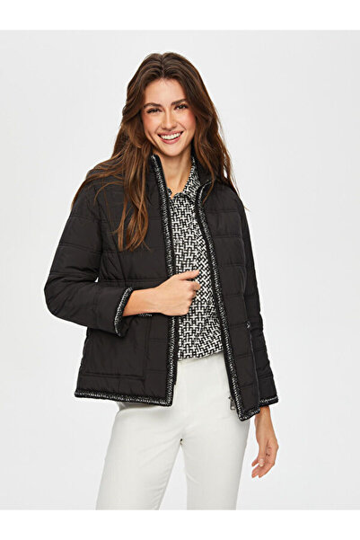 Faik Sönmez Simli Şerit Detaylı Kapitone Mont 002