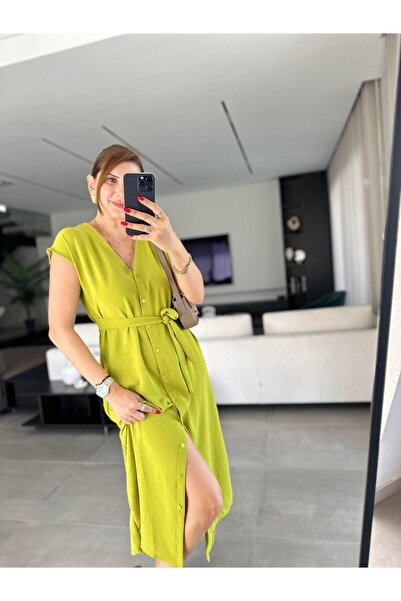 Lady Moss Women's V-Neck Button Detail Belt Included Dress