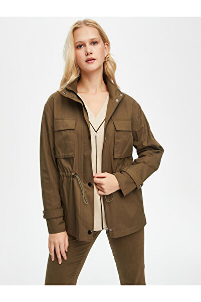 Faik Sönmez Beli Tünelli Kapüşonlu Kısa Trençkot 69525