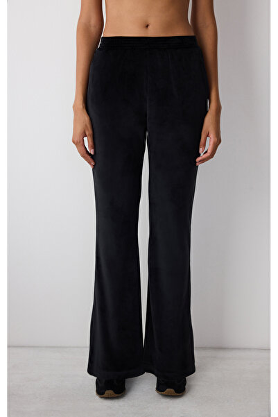 Penti Schwarze, gerade Hose aus Samt mit hoher Taille