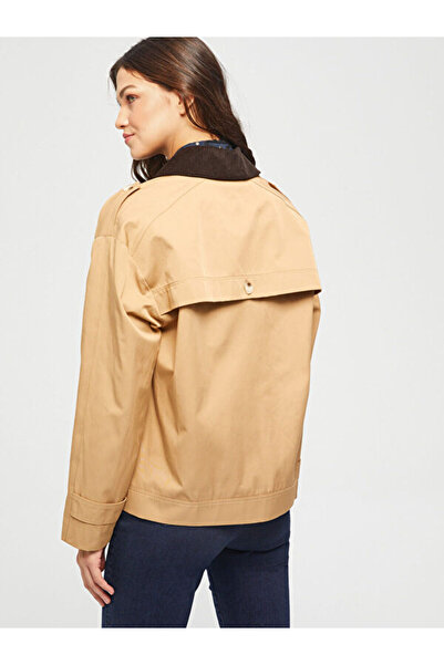 Faik Sönmez Kadife Yakalı Kısa Trençkot 67545