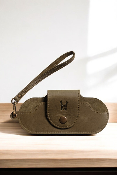 Modica Manila - Genuine Leather Eyewear Case |   Stylish and Durable Unisex Design with Hand Grip