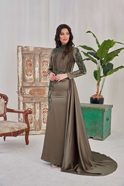 Generic Brand Satin Evening Dress with Train Minel
