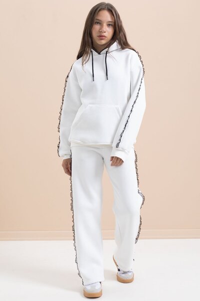 Cansın Mini White Girl's 3-Thread Suit with Lace Detail 21504