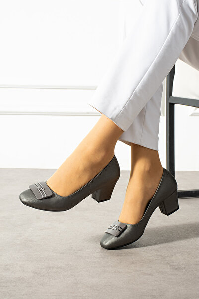 MERVESTORE Kadın Platin Klasik Topuklu Ayakkabı