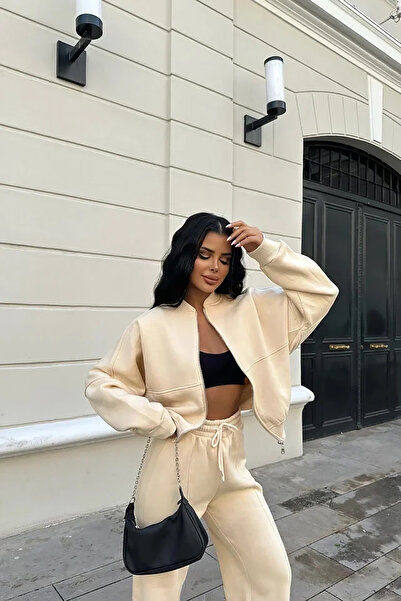 Neşeli Butik Μπεζ γυναικείο χειμερινό σετ αθλητικών φόρμας NB0022 - Σετ κάτω και επάνω