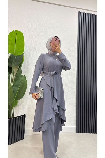 BURCU TESETTÜR Ασύμμετρη φούστα με βολάν και παντελόνι τουνίκ με χιτζάμπ - Br...