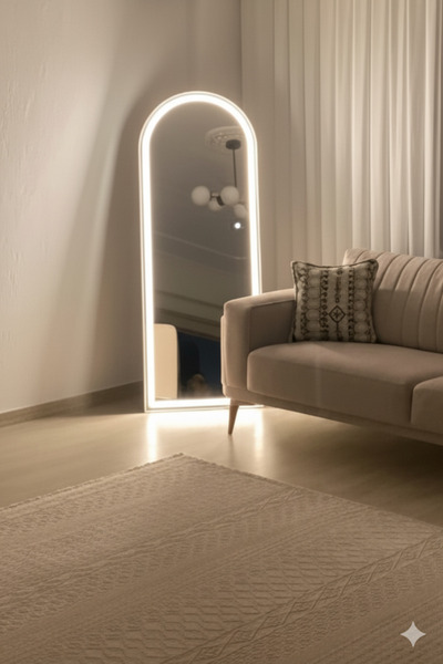 TELORANS SELFİE INFLUENCER DOKUNMATİK LEDLİ BOY AYNASI CEVİZ 60X160 (IŞIK BEYAZDIR)