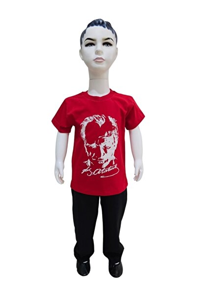 Kostüm Sarayı Ataturk Štampano Crvena majica i crne pantalone set