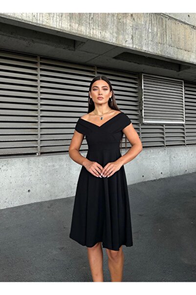 Moda MiraGül Kayık Yaka Midi Boy Siyah Elbise 583259