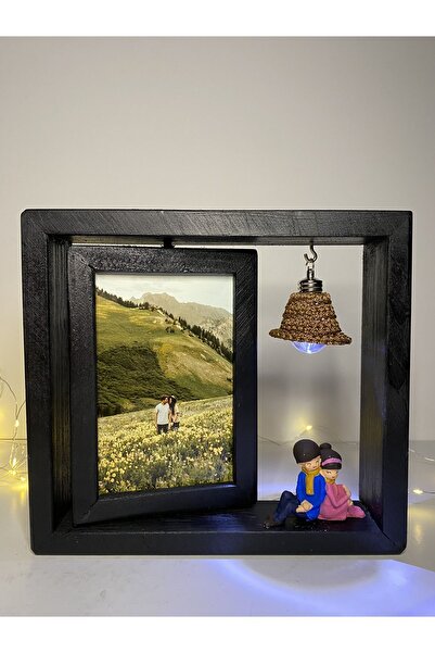 AHŞAPTAN SANAT El Yapımı Ahşap Dönen Çerçeve Işıklı Sırt Sırta Çift Figürlü