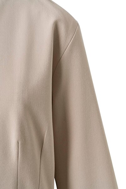 FACETTE Μπουφάν με λεπτομέρεια σε μπεζ πιέτες