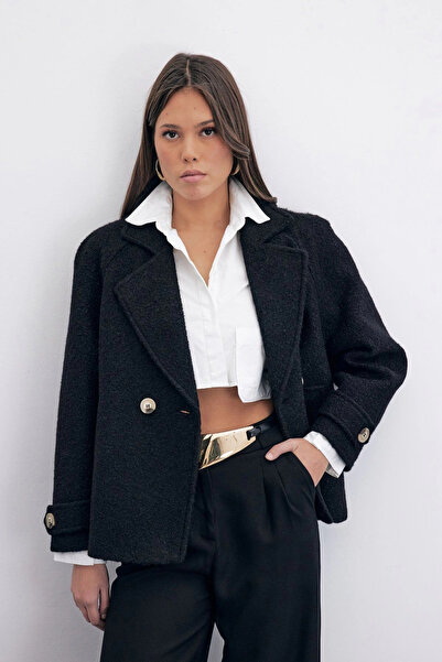 Sateen Buklet Kısa Kaban - Siyah