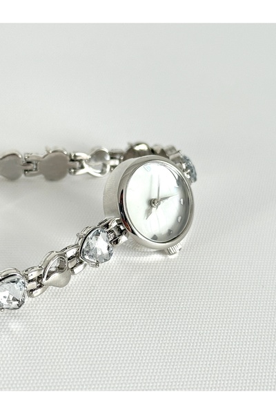Coliseum Kalp Taş Detaylı Saat – Gümüş