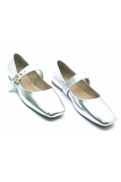 Kids Club Shoes Dámské balerínové boty Feles Belt Detailed Blunt Toe SILVER