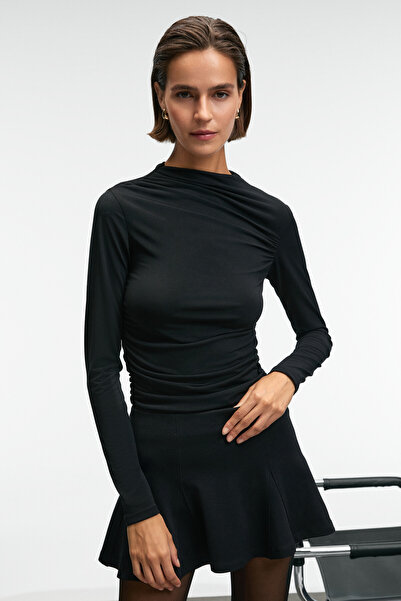 GRIMELANGE Solema Women's Slim Black Blouse with Crew Neck and Drawstring Detail