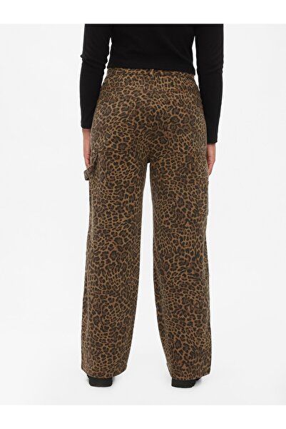 GAP KadınMid Rise '90s Loose Leopar Desenli Kargo Jean Pantolon