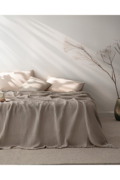 Madame Coco Beatrice Einzel-Tagesdecke aus 100 % Baumwolle, Beige