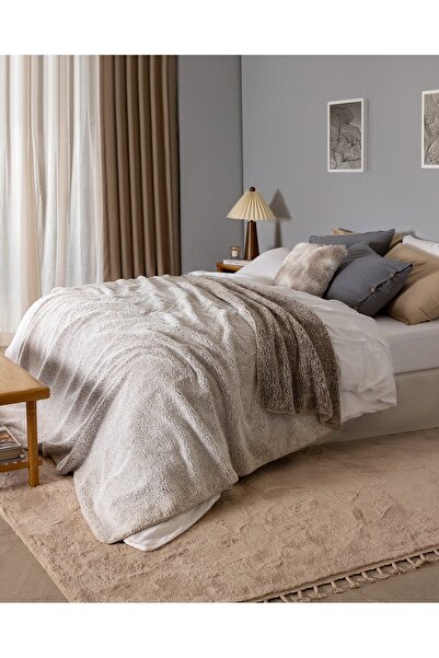 Madame Coco Nord Doppel-Sherpa-Decke - Beige