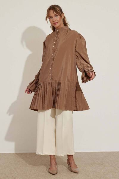 Hooopstore Kamel košulja - plisirani detalj